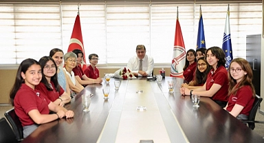 Karşıyaka’nın “Plastik Avcıları”