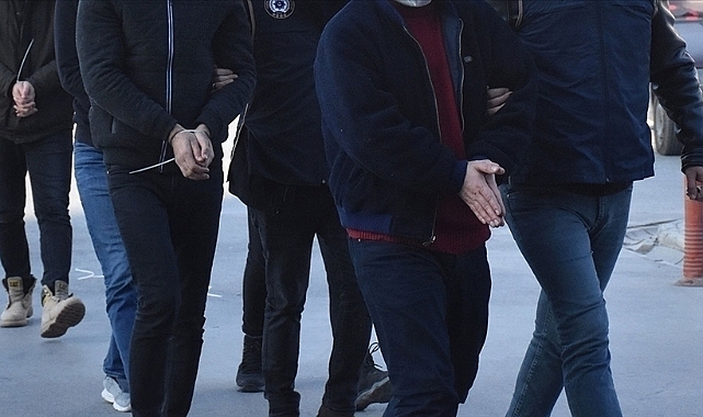 Sahte faturalarla devleti dolandırdılar