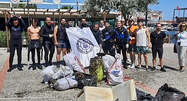Urla’da Deniz Dibi Ve Kıyı Temizliği Yapıldı