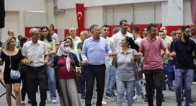 Başkan Sandal personeliyle bayramlaştı      