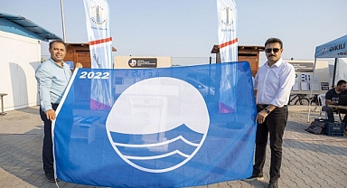 Dikili plajlarına 2 Mavi Bayrak daha eklendi