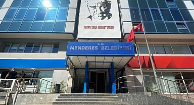 İzmir Menderes Belediye Başkanı Mustafa Kayalar gözaltına alındı