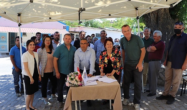 Karaburun’da emekçinin yüzünü güldüren toplu sözleşme
