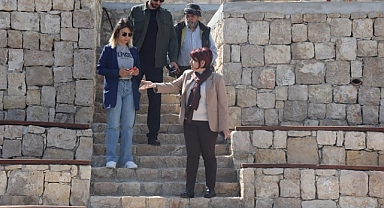 Karaburun’da karada denizde açılış var!