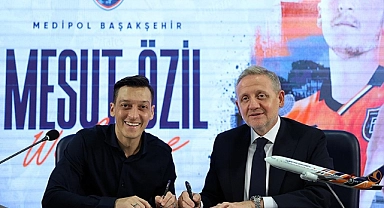 Medipol Başakşehir, Mesut Özil ile sözleşme imzaladı