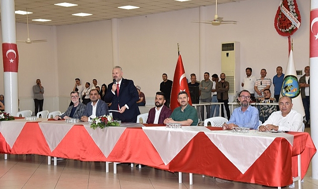 Pehlivan, Belediye Personeliyle Bayramlaştı