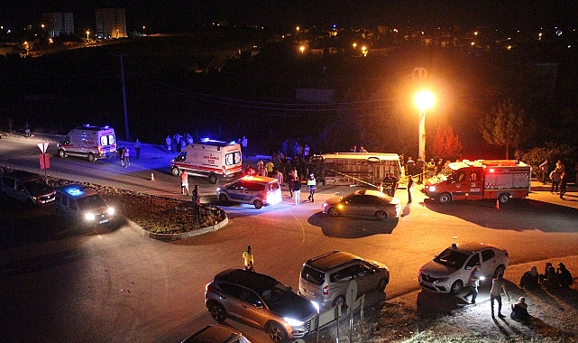 Tarım işçilerini taşıyan araç devrildi, 1 kişi öldü, 14 kişi yaralandı
