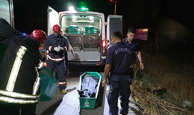 Trafik kazasında 1 kişi öldü, 1 kişi yaralandı