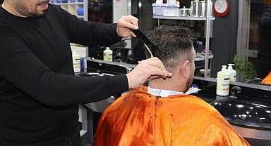 Berber, kuaför ve güzellik salonları Kapatılıyor