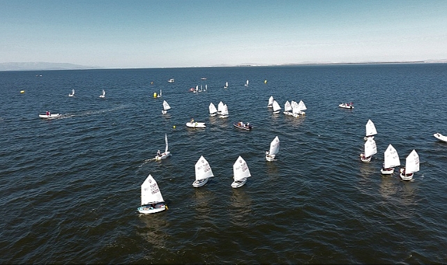 Geleceğin Yelken Sporcu Kızları Narlıdere’de Yetişecek