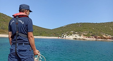 İzmir açıklarında 194 düzensiz göçmen kurtarıldı, 45 göçmen yakalandı