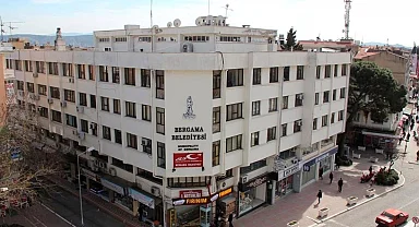 Bergama Belediyesi binası için karar ay sonunda verilecek
