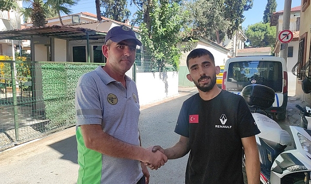 Kaybettiği kira parasını belediye işçisi buldu