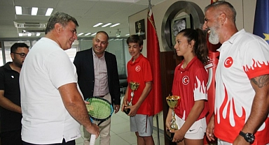 Ksk Tenis Şubesi’nden Başkan Tugay’a Ziyaret