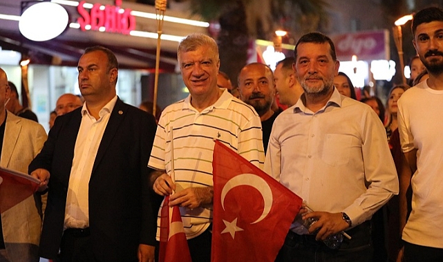 Narlıdere&#039;de Zaferin 100&#039;üncü Yılına Yakışan Kutlama