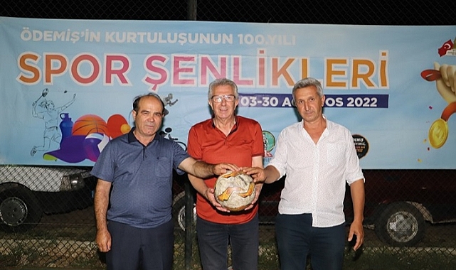 Ödemiş’teki turnuvada şampiyon Bengisu