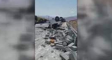 Pikap ve taksinin çarpışması sonucu 1 kişi öldü,