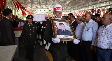 Şehit Şimşek'in naaşı memleketine getirildi