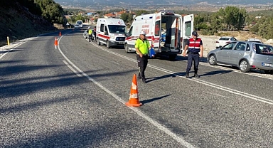 3 otomobilin karıştığı kazada 7 kişi yaralandı