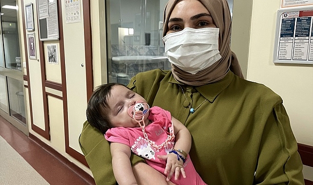 Anne karnında 5 kez kan nakli yapılan bebek sağlığına kavuştu