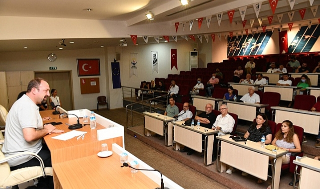 Başkan Gümrükçü Şantiye Şefleriyle Buluştu