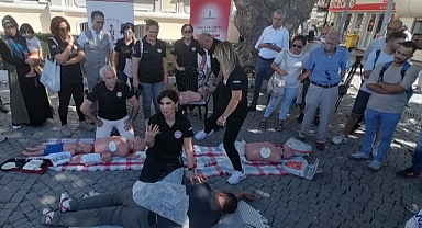 “Dünya İlk Yardım Günü” İçin Etkinlik Düzenledi