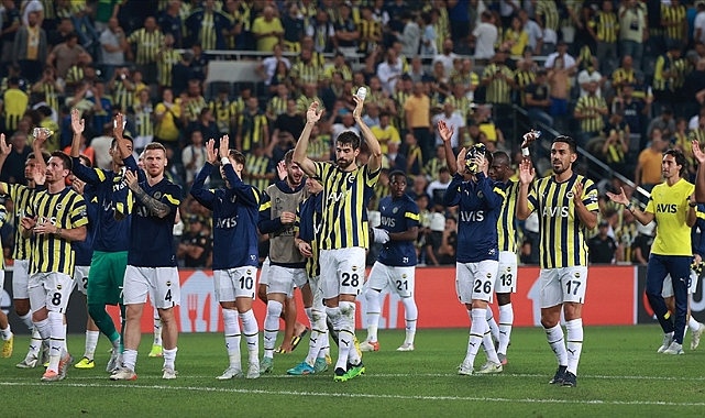 Fenerbahçe transfer dönemini hareketli geçirdi