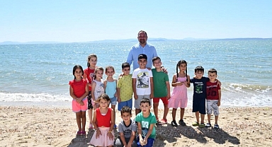 Gümrükçü, Çiğlileri Denizle Buluşturdu