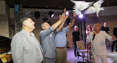 Gümüldür Amfi Tiyatroda 1 Eylül Dünya Barış Günü etkinliği düzenlendi