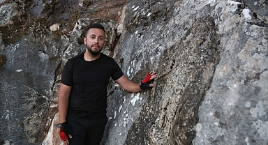Herakles'e ait olduğu düşünülen kabartma bulundu