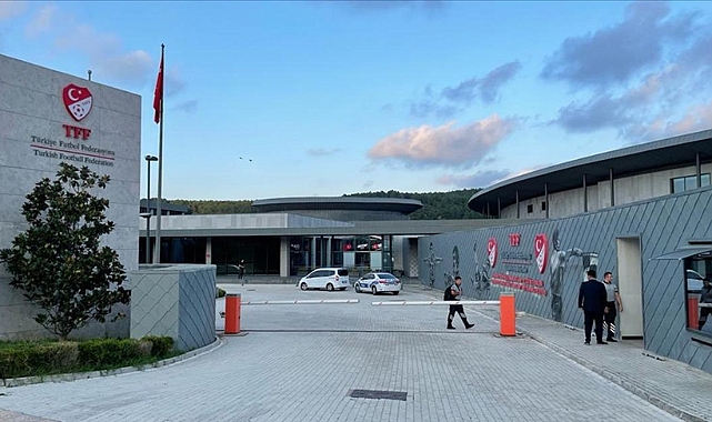 İstanbul'daki TFF binasına silahla ateş açıldı