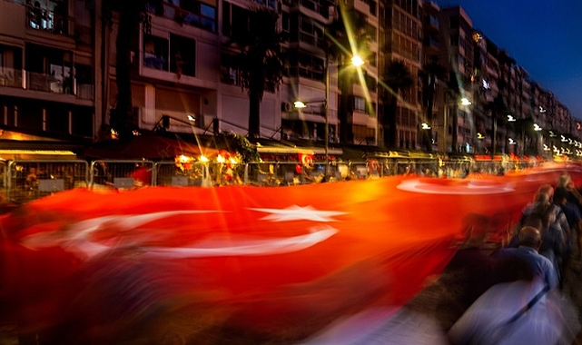 İzmir’in Kurtuluşu’nun 100. Yılı fotoğraf yarışması sonuçlandı