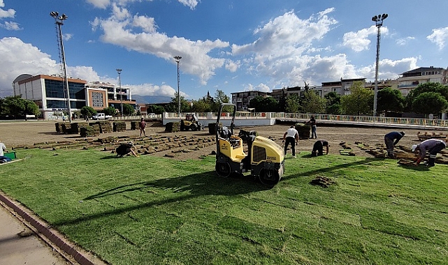 Kemalpaşa’da Parklar Yenileniyor