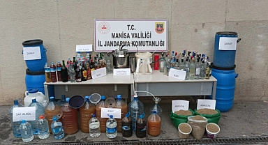 Manisa'daki sahte içki operasyonunda 2 kişi yakalandı