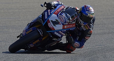 Razgatlıoğlu, Fransa'daki son yarışta birinci oldu