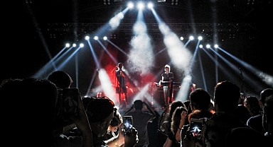 Sanat ve eğlencenin adresi İzmir Fuarı