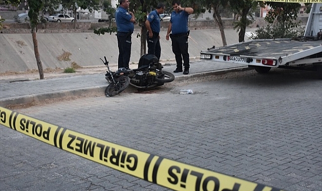 Silahlı saldırıda motosiklet sürücüsü öldü