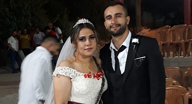 Siyasileri buluşturan düğün