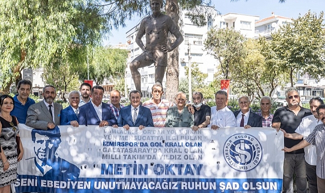 Taçsız Kral  Konak’ta anıldı