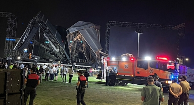 Tarkan İçin Kurulan Sahne çöktü