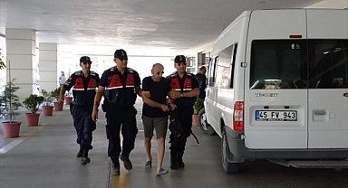 Yunusemre'de uyuşturucu operasyonunda 3 şüpheli tutuklandı