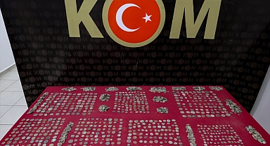 Yurt dışına kaçırılmaya çalışan 8 bin 194 sikke ele geçirildi