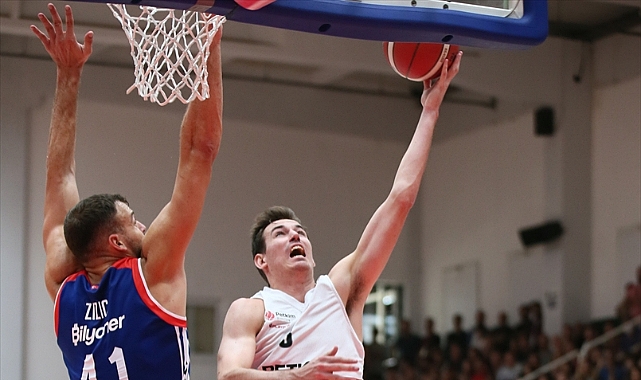 Aliağa Petkimspor: 79 - Anadolu Efes: 89
