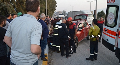 Aydın'da tırla çarpışan otomobilin sürücüsü yaralandı