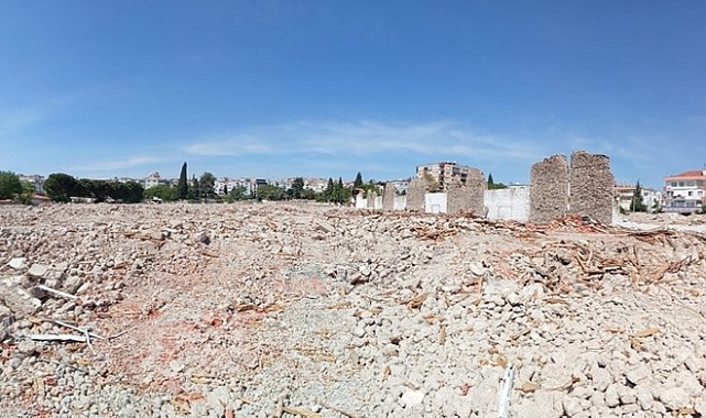 Başkan Soyer Bakanlığı plandan vazgeçmeye çağırdı