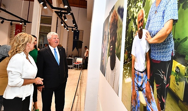 “Basmane’nin Renkleri” fotoğraf sergisi açıldı
