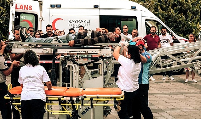 Bayraklı Belediyesinde yangın tatbikatı