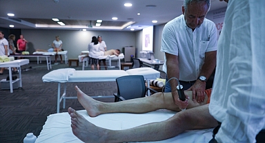 Çeşme'de ritim terapisi çalıştayı düzenlendi