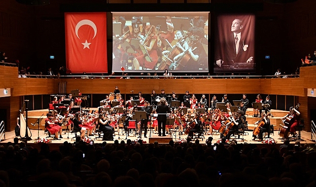 Cumhuriyetin 99.Yılına Yakışan Program
