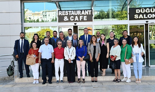 Gümrükçü’den Harmandalı Çıkışı